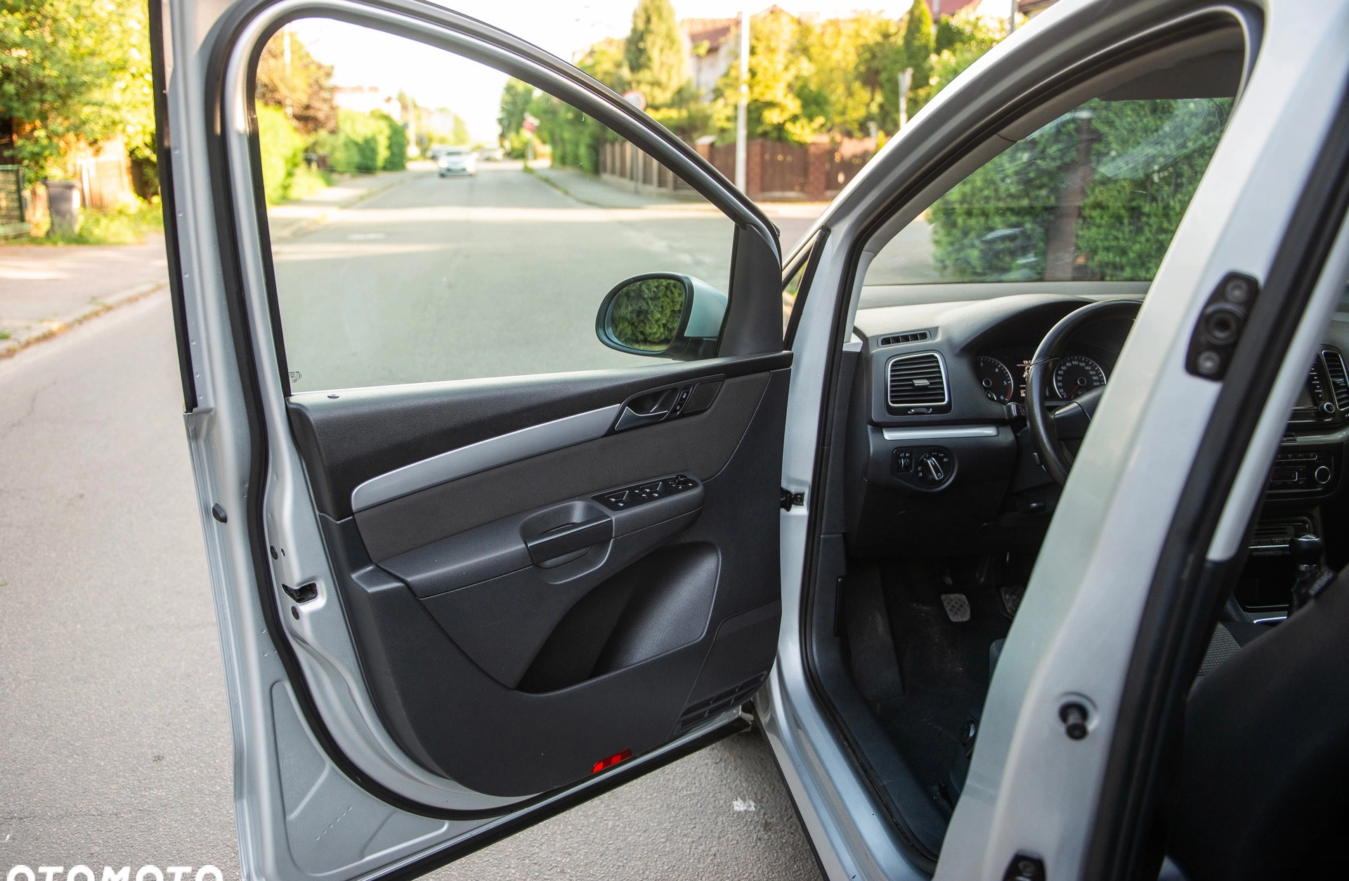 Volkswagen Sharan cena 42900 przebieg: 185000, rok produkcji 2011 z Szczecin małe 781